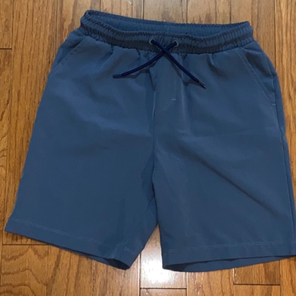 Boy’s Vineyard Vines performance shorts